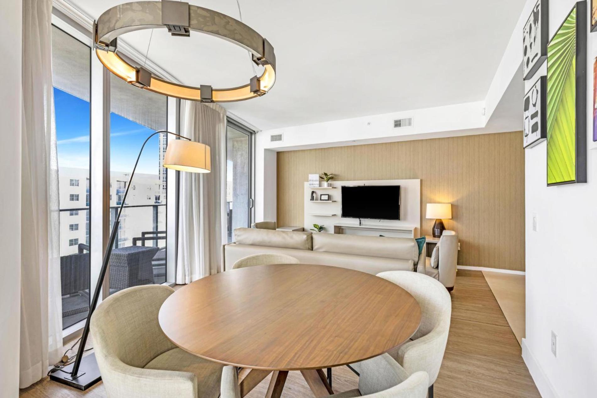 1-br Hyde Miami Getaway Apartment *